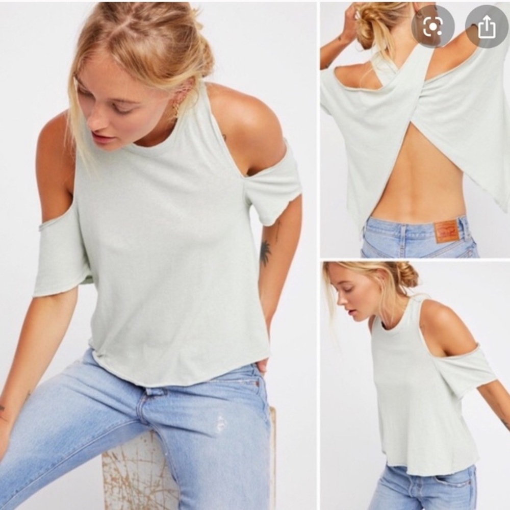 Free people Taurus cold shoulder Tee NWT M split
